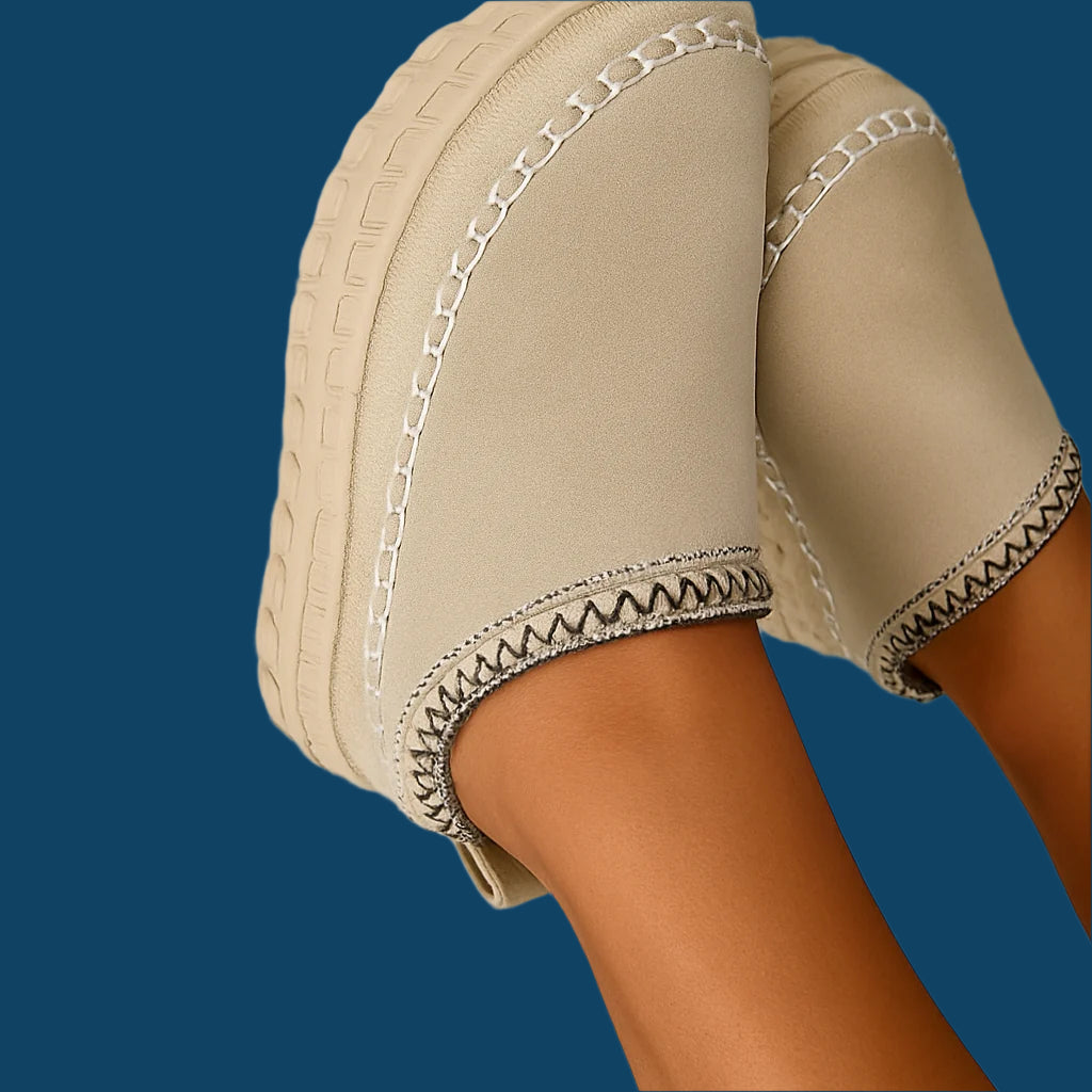 Contrast Stitch Detail Suede Pu Plush Slippers